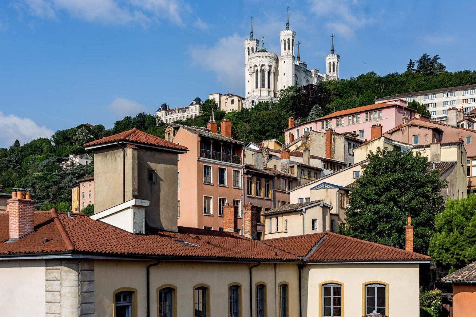 Sky'Room - Jacuzzi & Vue - Vieux Lyon Ngoại thất bức ảnh