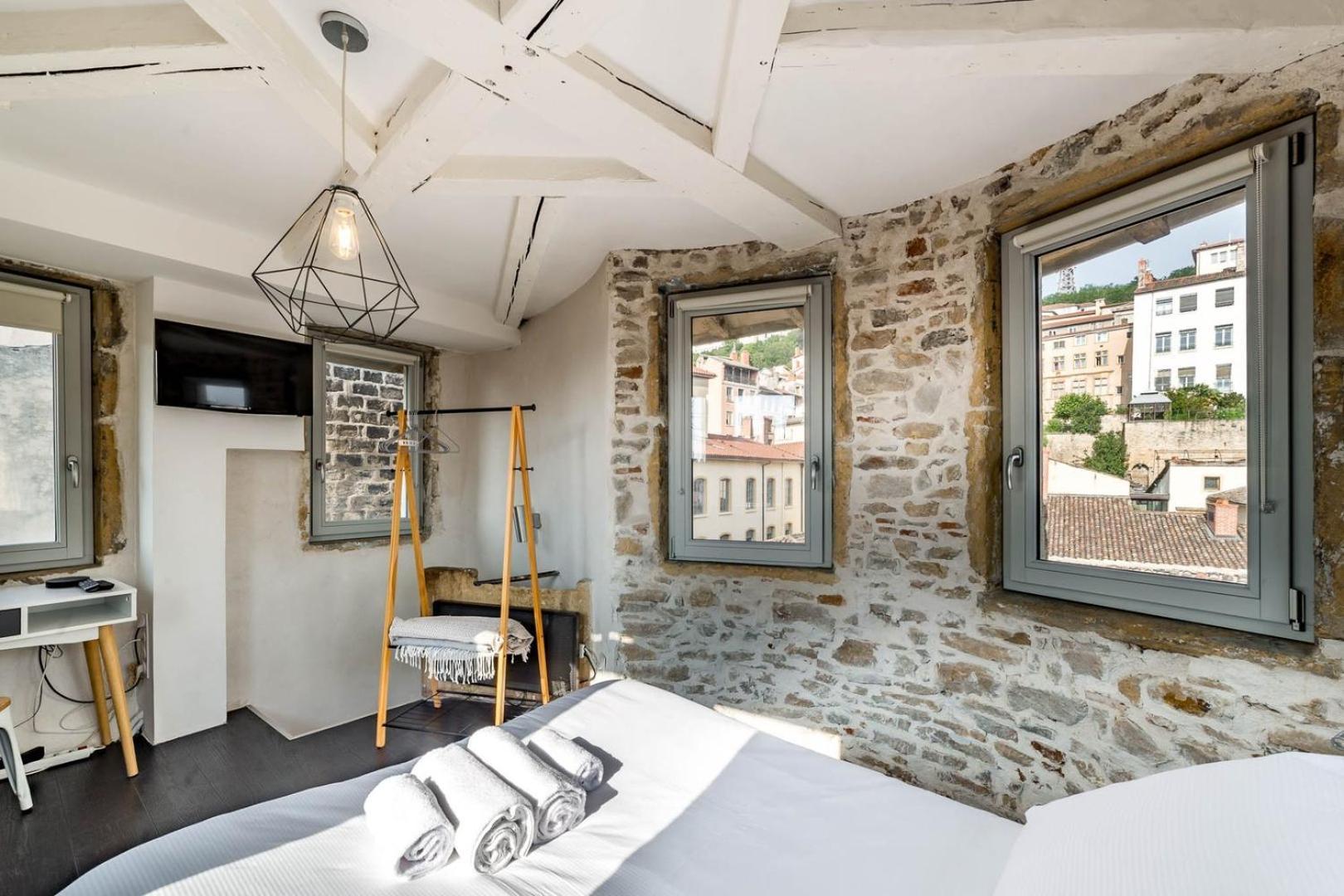 Sky'Room - Jacuzzi & Vue - Vieux Lyon Ngoại thất bức ảnh